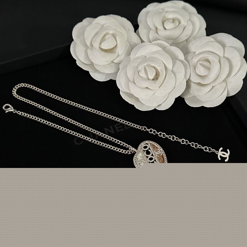 Ch*el brooches